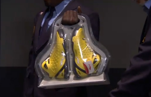Video: Li-Ning F2 Caught in Customs