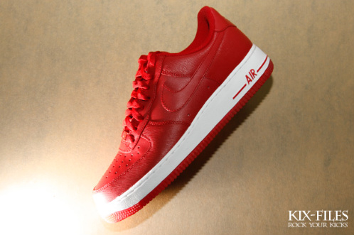 Nike-Air-Force-1-LE-'Microstripe'-Collection-03