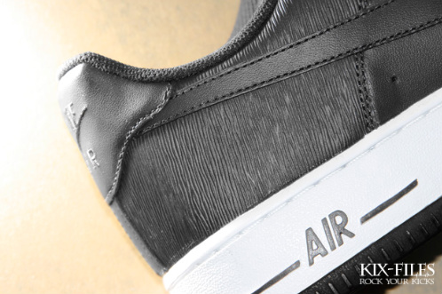 Nike-Air-Force-1-LE-'Microstripe'-Collection-01