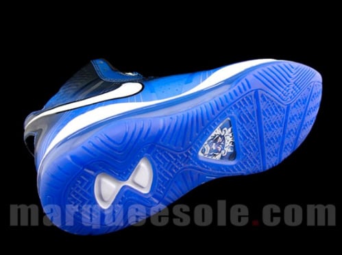 Nike-Air-Max-LeBron-8-V2-'All-Star'-04
