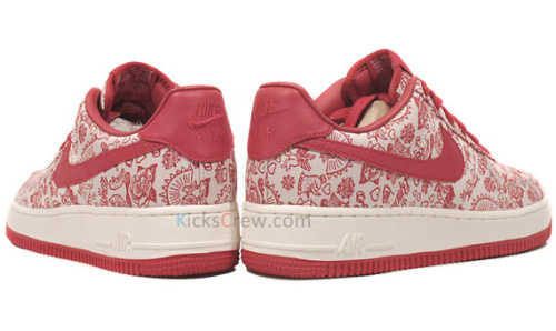 Nike-Air-Force-1-Low-'Valentine's-Day/Amor'-03