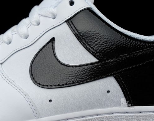 Nike Air Force 1 Low - White/Black Gloss