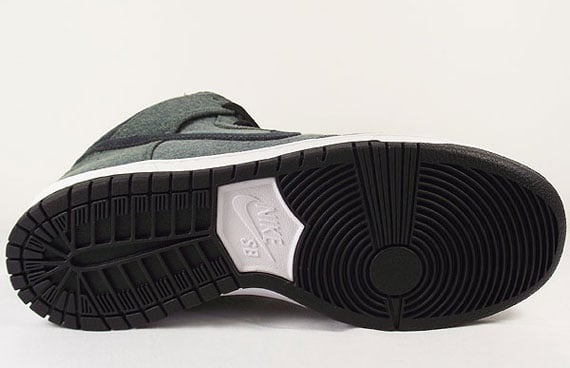 Nike-SB-Dunk-High-Pro-Midnight-Navy/Obsidian-Denim-03