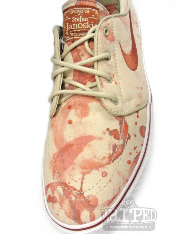 Nike-SB-Zoom-Stefan-Janoski-'Blood-Splatter'-Fall-2011-01