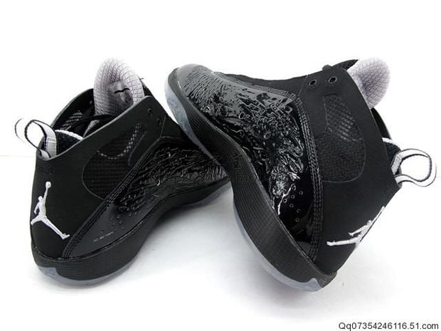 Air Jordan 2011 ‘Blackout’ – New Images