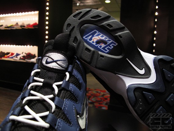 Nike-Air-Max-NM-Pro-Blue-White-Black-01