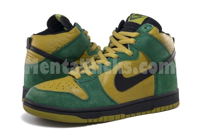 nike dunk hulk
