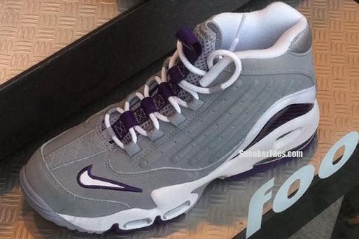 Nike Air Griffey Max 2 GS – Now Available