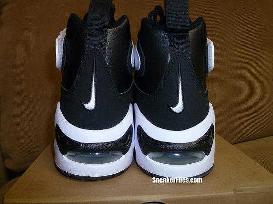 nike air max 1 gs black white