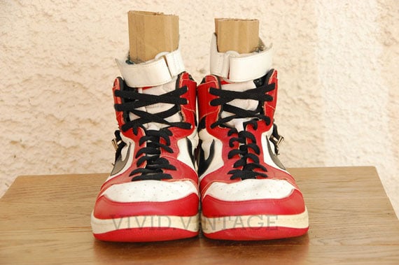 Air-Jordan-1-OG-Strap-Michael-Jordan-PE-03