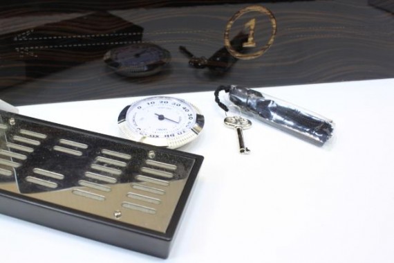 Nike-SB-Koston-1-x-Kobe-VI-(6)-Humidor-Box-03