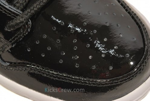 Nike SB Dunk Low "Space Jam" - Another Look 