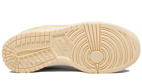 Women's Nike Dunk Low "Lightbulb"