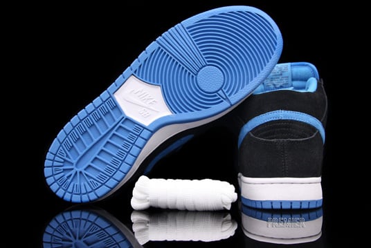 Nike Dunk SB Mid - Black/Orion Blue - Available