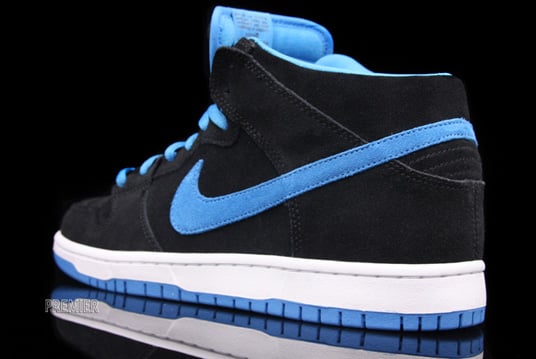 Nike Dunk SB Mid - Black/Orion Blue - Available