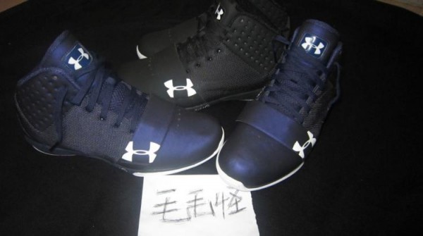 Under Armour Micro G Funk – Sample Images