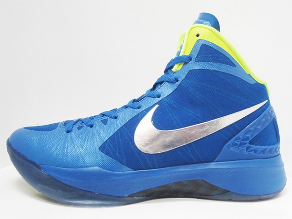 Nike Zoom Hyperdunk 2011 – Blue/Volt – New Images