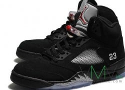 Air-Jordan-V-(5)-Retro-Black-Metallic-Silver-More-Image-2