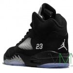 Air-Jordan-V-(5)-Retro-Black-Metallic-Silver-More-Image-4