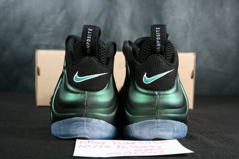 dark pine foamposites