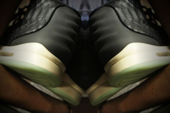 Nike-Air-Yeezy-2-Release-Information