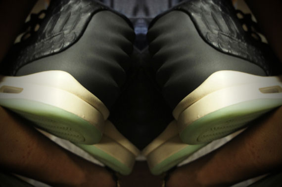 Nike-Air-Yeezy-2-Release-Information