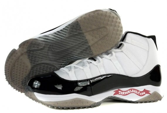 Air-Jordan-XI-(11)-'Concord'-CC-Sabathia-Turf-Trainer-PE-04