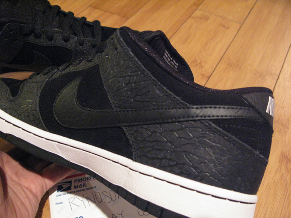 Entourage x Nike Dunk SB Low Available on eBay