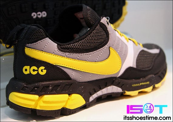 Nike ACG Air Abaziro 2.0 - Summer 2011
