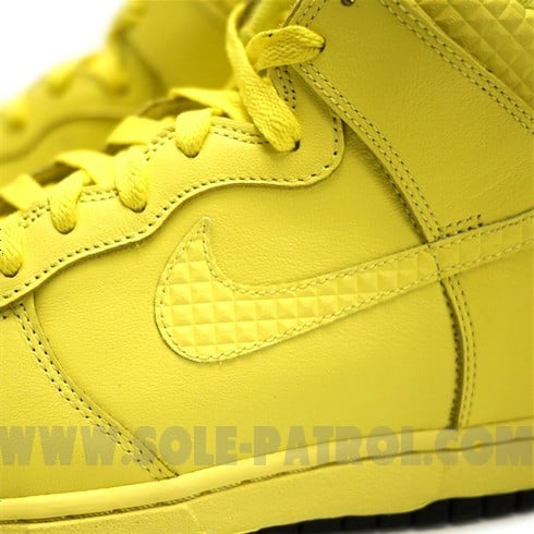 Nike WMNS 6.0 Dunk High Lemon Frost