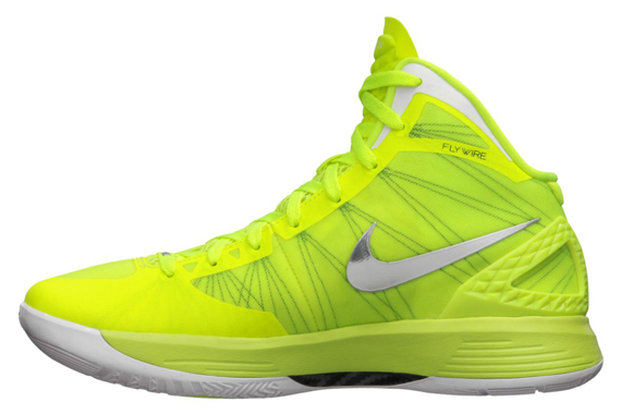 nike-zoom-hyperdunk-2011-new-images-27 
