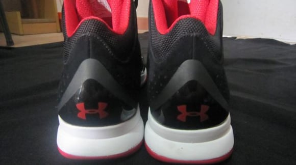 Under Armour Micro G Threat Fall 2011