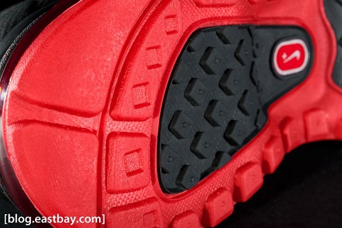 Nike Air Max 2011+ - Black/Sport Red