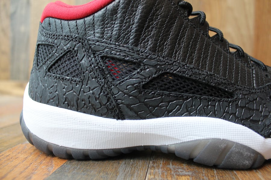 jordan 11 black friday 2019