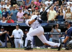 derek-jeter-hits-3000-with-the-jordan-jeter-cut-se-6