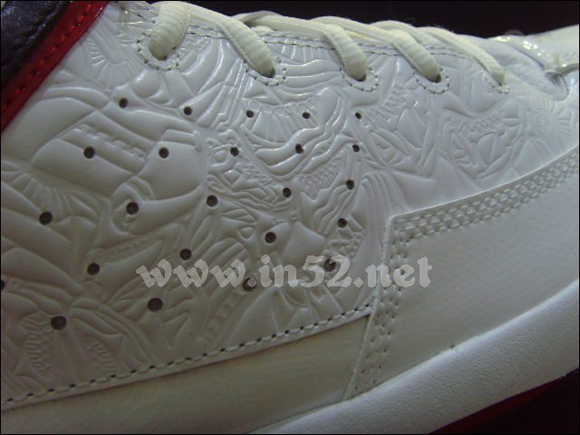 Jordan 2 Smooth White Black–Red