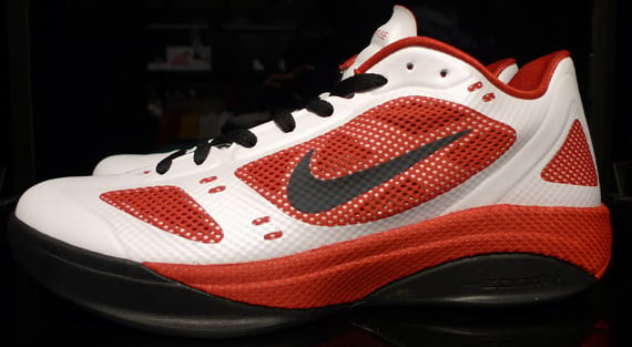 Nike Zoom Hyperfuse 2011 Low White Sport Red-Black