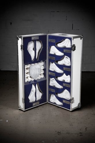 Jordan-Brand-x-Derek-Jeter-DJ3K-Trunk-1