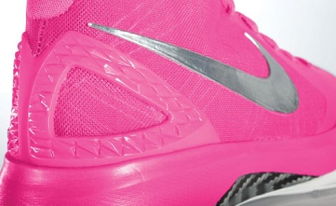 Nike Hyperdunk 2011 "Think Pink" Available Now