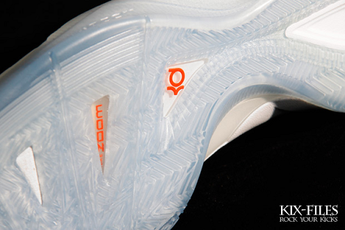 Nike Zoom KD III "Home Scoring Title" - Available Now
