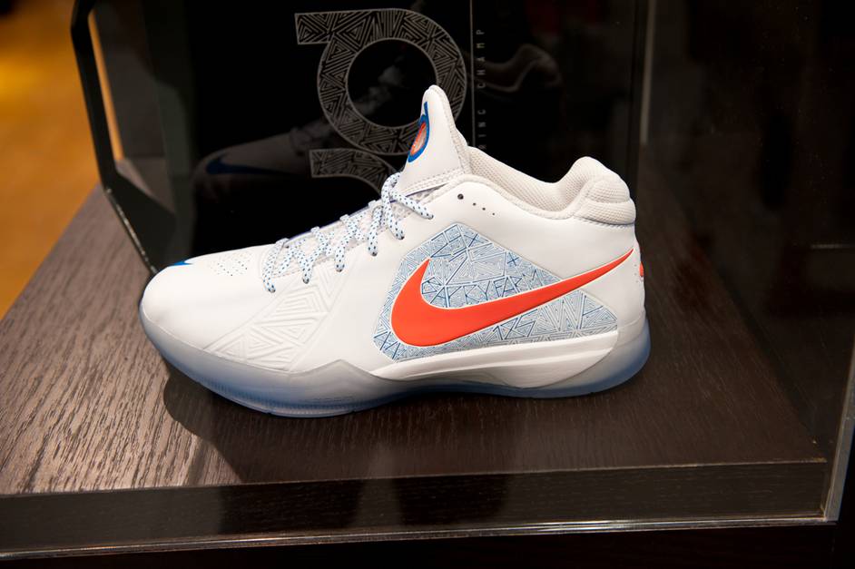 Nike-Zoom-KD3-(III)-Scoring-Champ-Home-PE-3