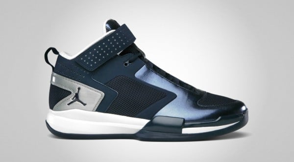 Jordan BCT Mid “Obsidian”