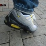 nike-air-max-95-cool-grayneut-black-varsity-maize-more-images-3