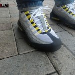 nike-air-max-95-cool-grayneut-black-varsity-maize-more-images-4
