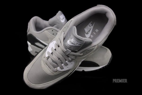 Nike Air Max 90 - Medium Grey - Available Now