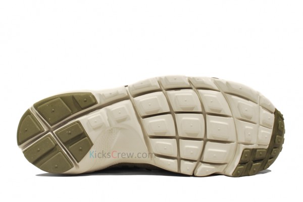 Nike Air Footscape Woven Chukka "80S"