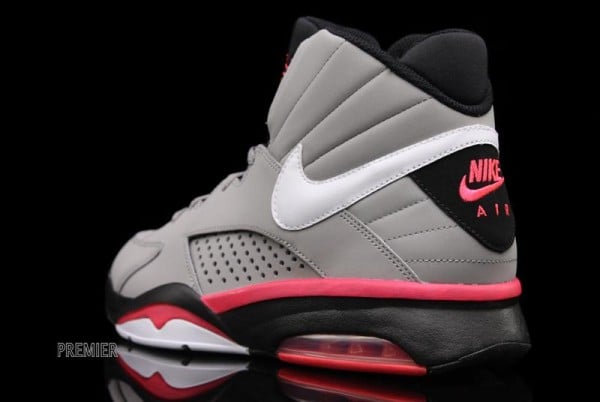 Nike Air Maestro Flight - Grey/White-Black-Solar Red - Now Available