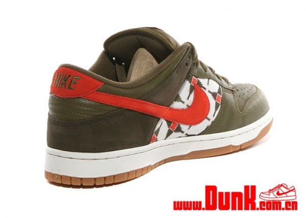 Nike Dunk Low "Aztec" - Fall 2011