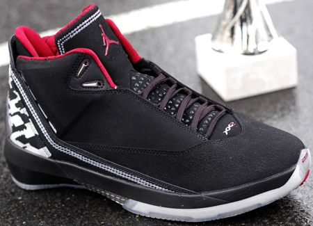 Air Jordan XX2 Black-Red New Pictures | SneakerFiles