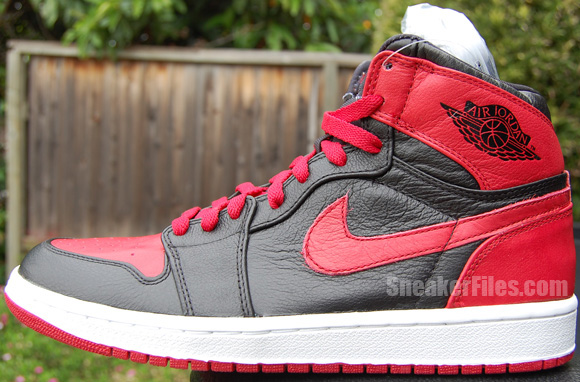 1 Day Left: Air Jordan 1 Banned Giveaway